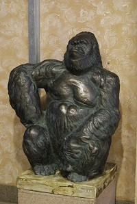 В «Стране обезьян» поселилась добродушная горилла